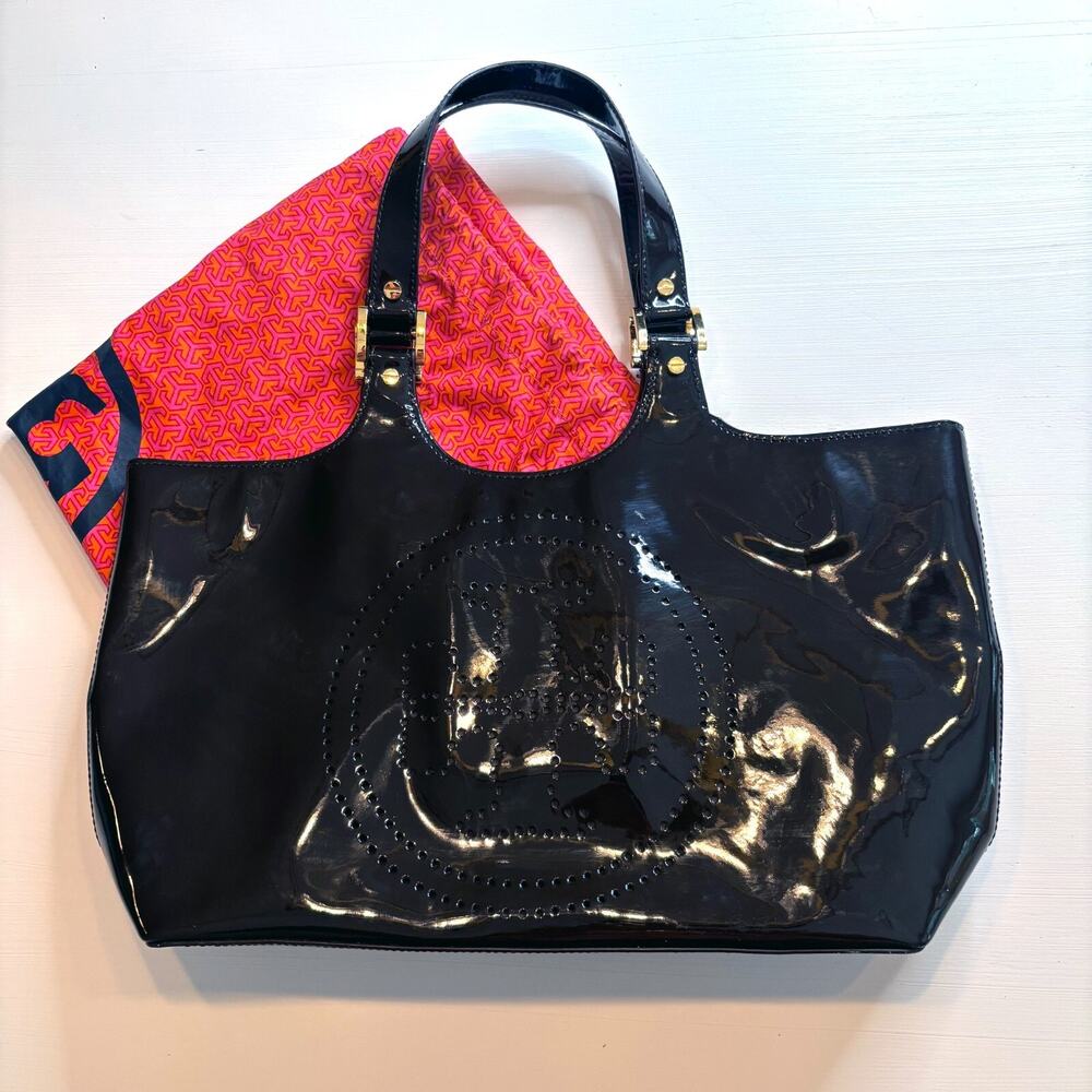 Tory Burch Perforated Logo Black Patent Leather Bombe Large Tote Handbag Purse
